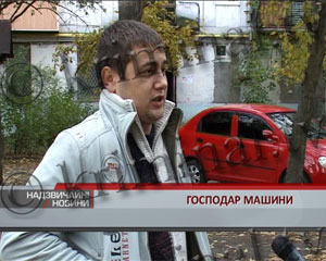 Преступник на костылях угнал две машины за одну ночь, и потерял в одной из них мобильный телефон