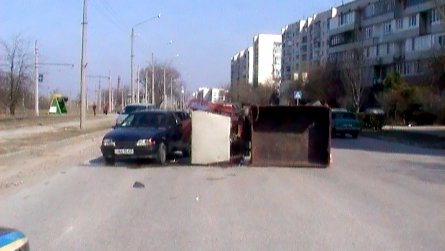 Дуэль Т16 и Опель - дтп
