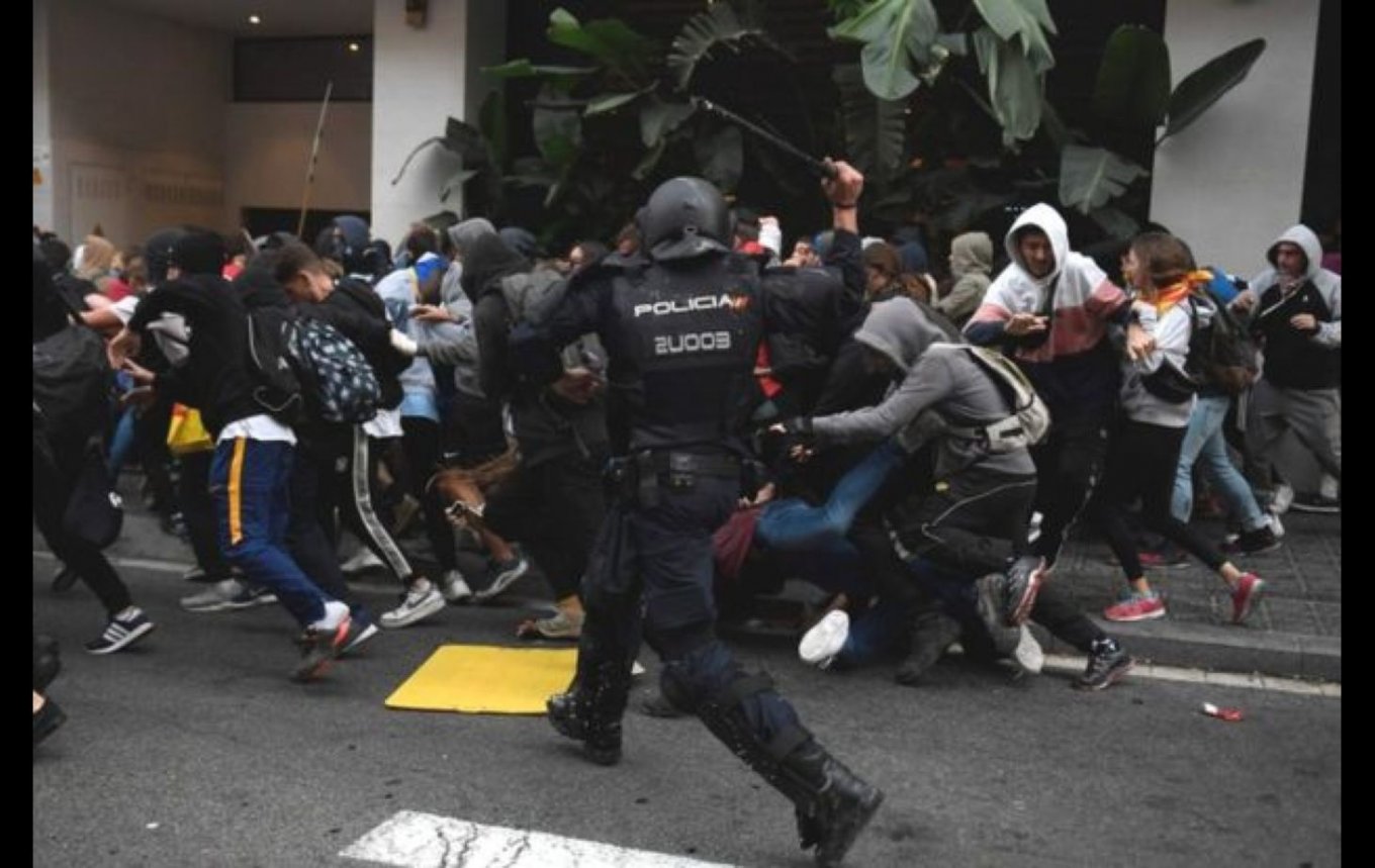 протесты в Барселоне