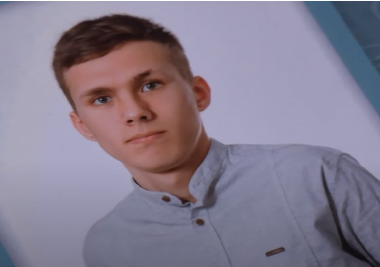 У Каневі 18-річний хлопець скоїв самогубство. Рідні кажуть, що на нього ...