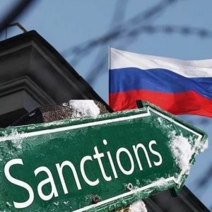 Нещадні й неминучі світові санкції: які країни вже ввели санкції проти Росії (відео)