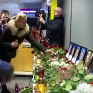 В аэропорту Борисполя почтили память погибших членов экипажа. Видео