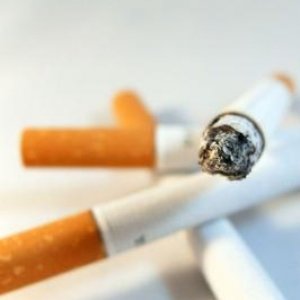 Продаж сигарет в Україні обмежать: які тютюнові вироби підпадуть під заборону
