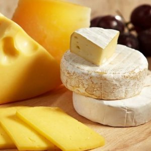 Украину наводнил фальсификат твердых сыров: как проверить качество продукта в домашних условиях