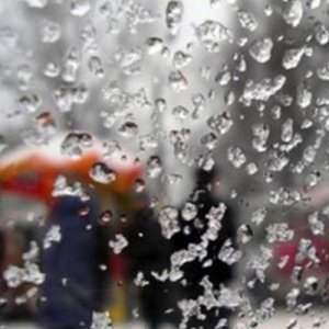 В Украину пришло потепление с дождями: синоптики уточнили прогноз на середину недели