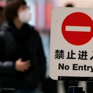 «Новая чума»: в Китае уже почти 300 случаев новой смертельной болезни. ВИДЕО