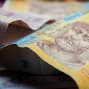 В Україні скасують всі банкноти до 10 гривень