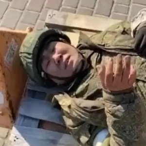 "Это не фейк, а мой сын!" В России начали узнавать своих "освободителей" в плену в Украине (Видео)
