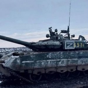 Під Харковом поліцейські знищили два танки російських окупантів — відео 